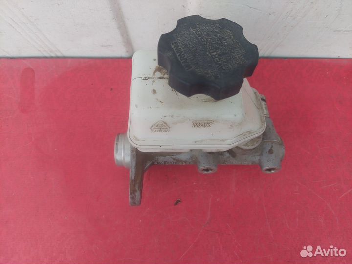 Главный тормозной цилиндр Hyundai Accent