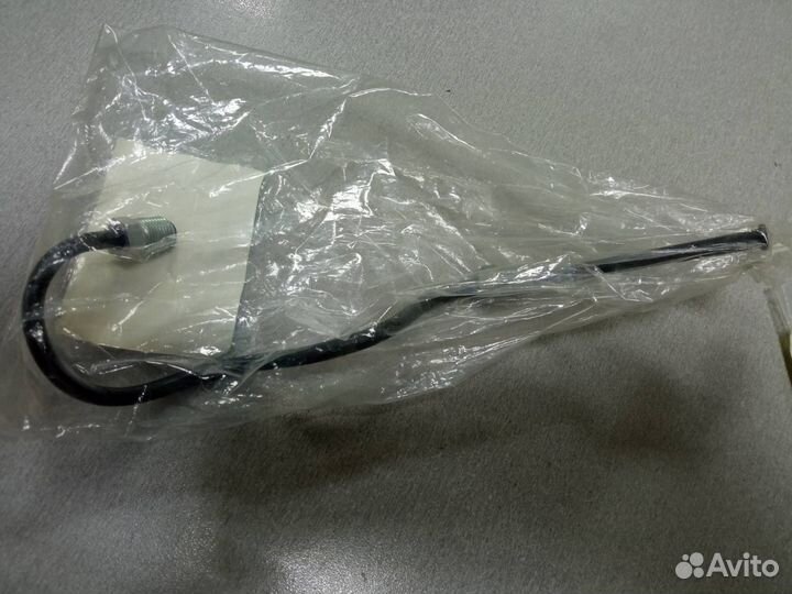 Трубка тормозная задняя левая Mazda 626