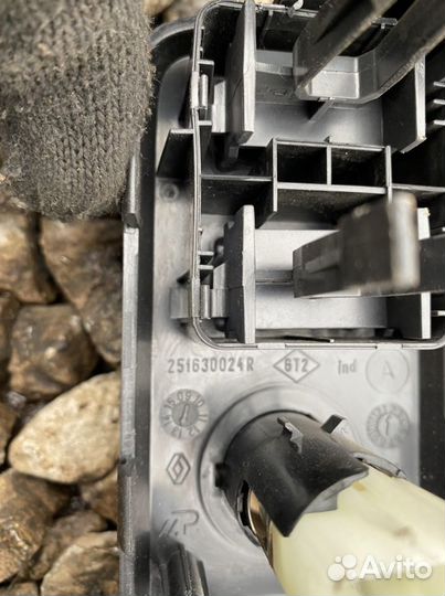 Блок включения полного привода Renault Duster