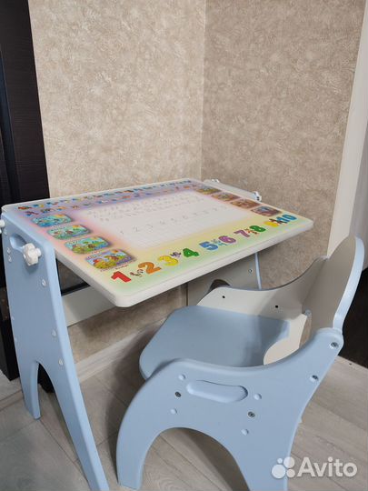 Детский стол и стул