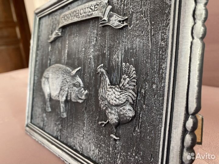 Панно (барельеф)интерьерное