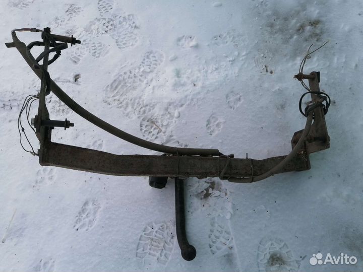 Фаркоп Renault Duster