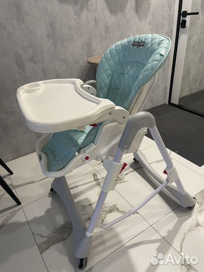 Стульчик для кормления babyton