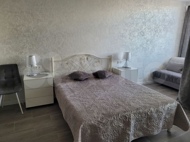 Квартира-студия, 34 м², 18/21 эт.