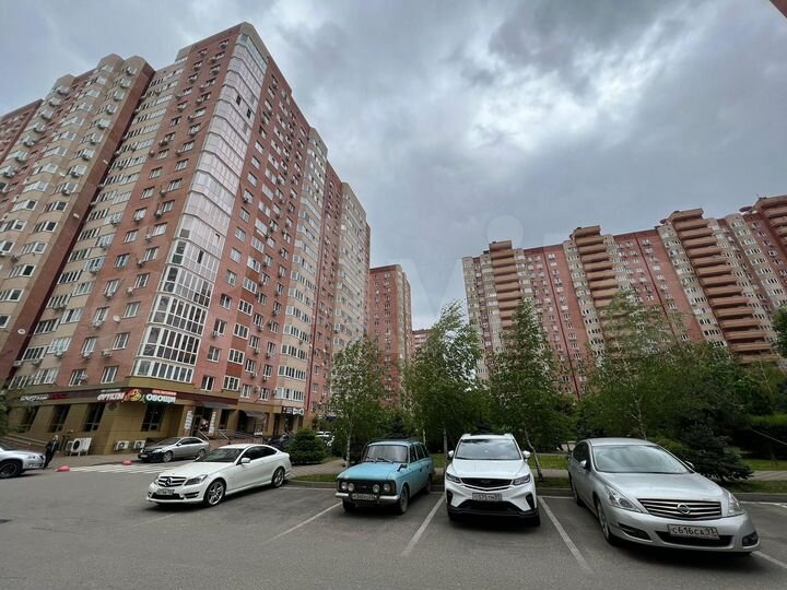 Торговая площадь, 52 м²