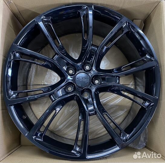 Новые диски R22 Jeep Grand Cherokee WK2