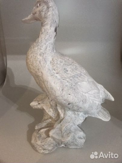 Статуэтка утка
