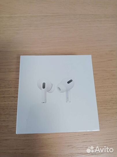 Наушники AirPods Pro