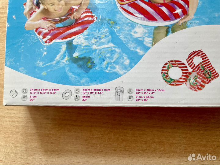 Пляжный набор -круг, мяч, матрасик(новый)