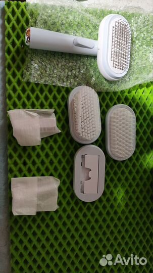 Универсальная щётка со сменными насадками