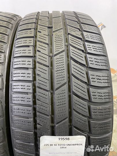 Toyo Snowprox S954 225/40 R18