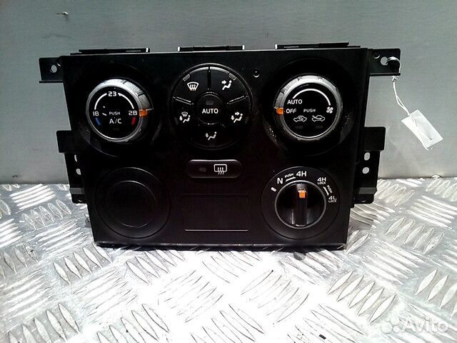 Блок управления печки / климат-контроля Suzuki