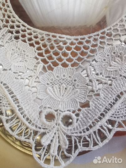 Кружевной шикарный воротник