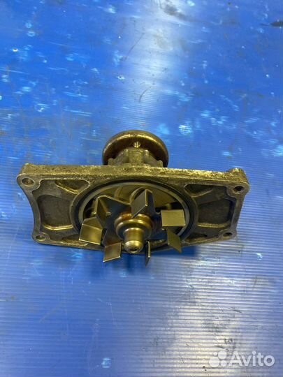 Помпа Hyundai HD 65,78 D4DD D4DB