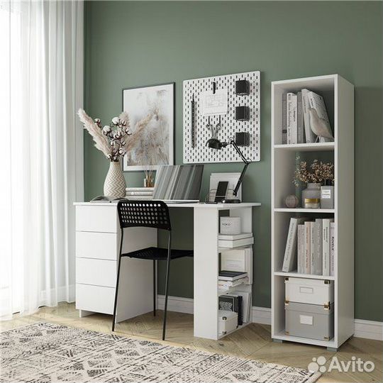 Стол письменный 