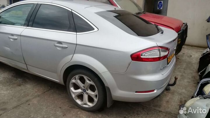 Радиатор системы охлаждения ford mondeo 4 2012