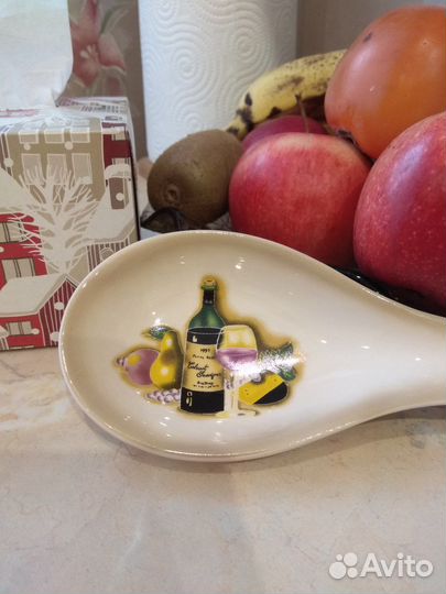 Подставка под ложку