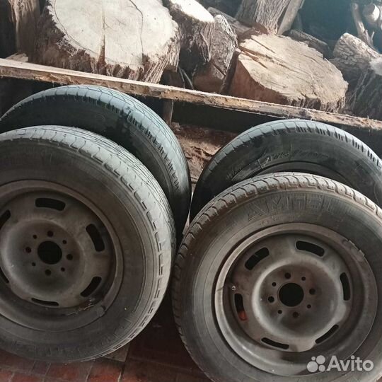 Колеса на ваз. Goodyear 175/70 зима 4 шт. И др