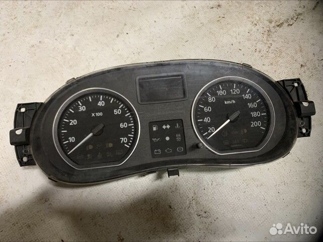 Панель приборов Nissan Almera