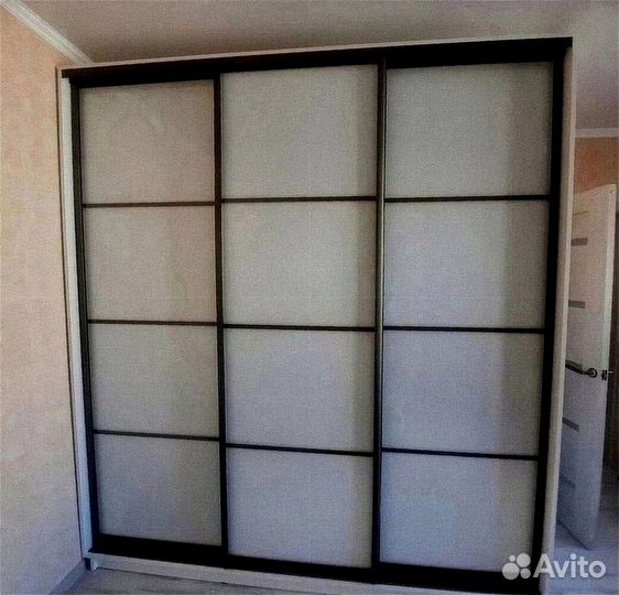 Шкафы встроенные, купе, распашные на заказ