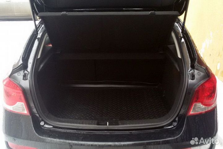 Коврик полиуретановый в багажник Cruze Хэтчбек