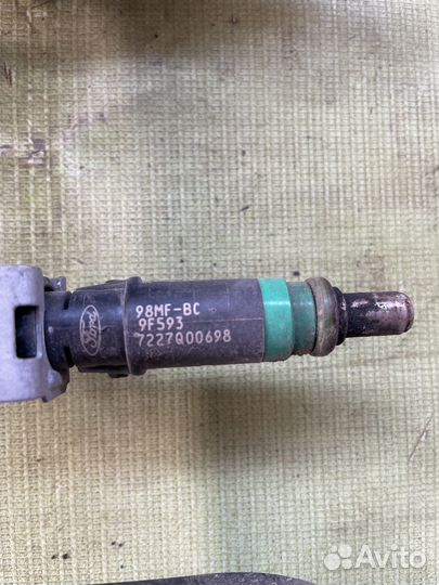 Топливная рампа, форсунки Ford focus 3