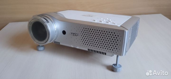 Проектор epson, Sanyo
