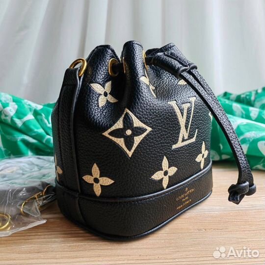 Сумка женская louis vuitton