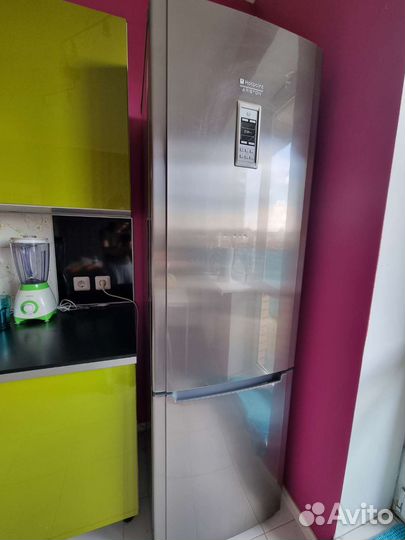 Холодильник hotpoint ariston бу
