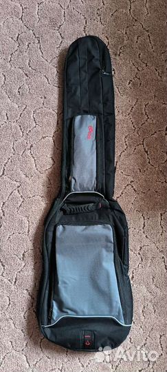 Чехол Stagg для бас-гитары