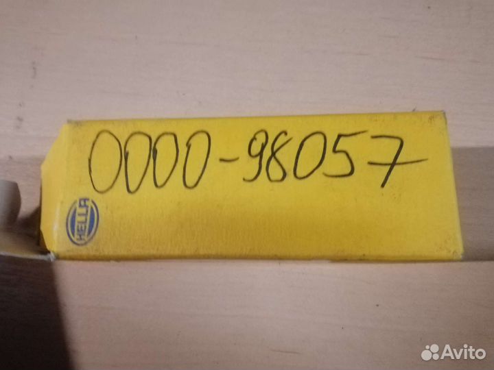 Датчик давления масла Land Rover Range Rover IV 13