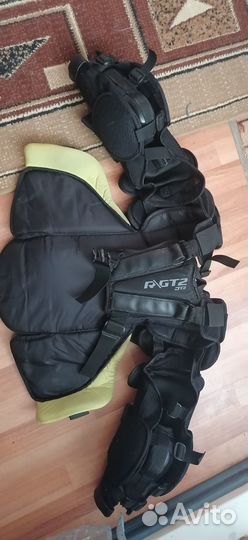 Продам нагрудник вратаря Вариор R/GT2 JR L-XL