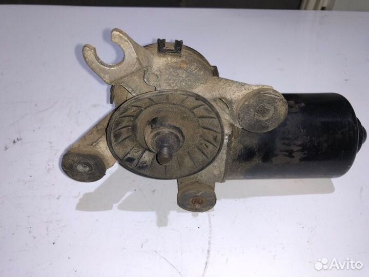 Моторчик стеклоочистителя передний Accent Lantra