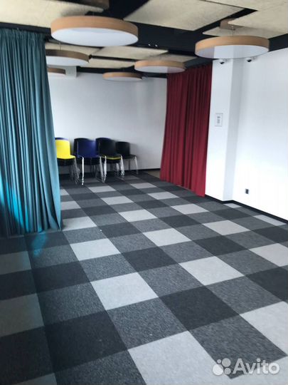 Зал для мероприятий, конференц-зал