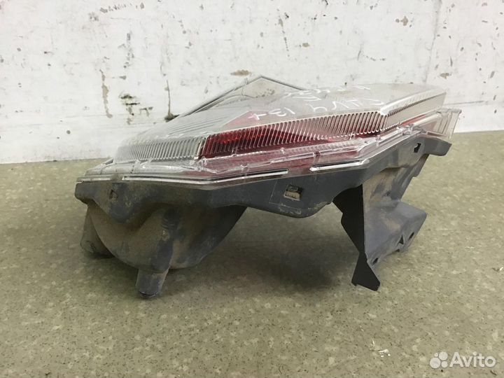 Фонарь задний в бампер правый Toyota RAV 4 2013-20