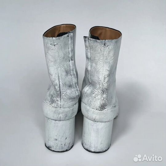 Ботинки Maison Margiela Painted Tabi Boots