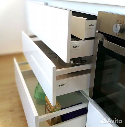 Кухонный гарнитур угловой