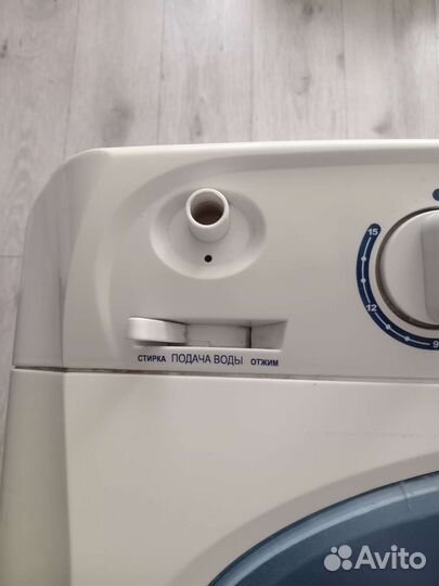 Стиральная машина с вертикальной загрузкой