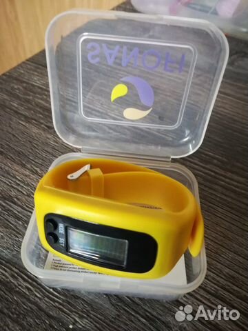 Часы - шагомер новый