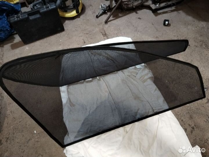 Магнитная сетка на передние стекла логан ларгус