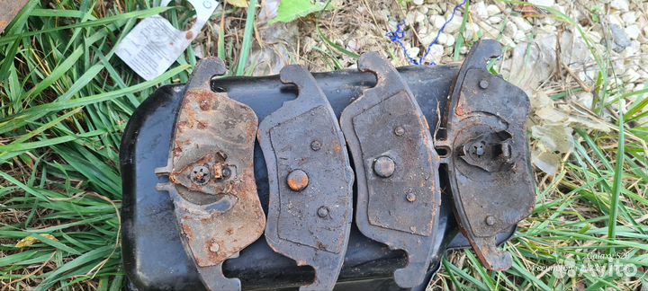Тормозные колодки bmw