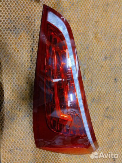 Фонарь задний задний правый Audi Q5 I 8R cdnc 2011