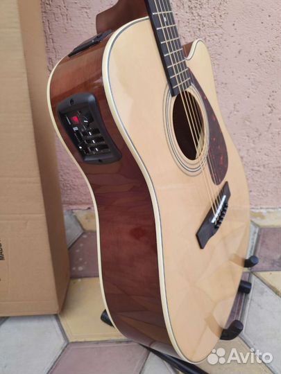 Гитара Yamaha FX370+комплект