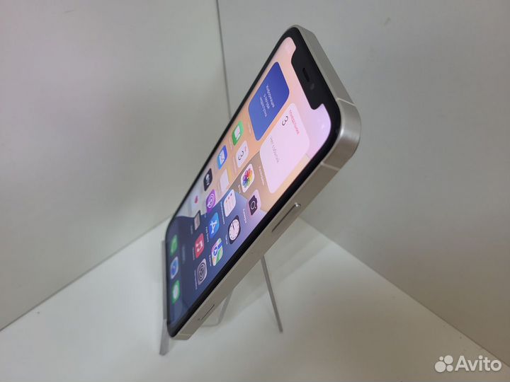 Мобильный телефон Apple iPhone XR в корпусе 15 Pro 3/64 GB