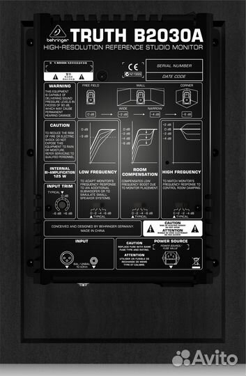 Студийный монитор Behringer B2030A