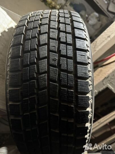Bridgestone Blizzak WS-50 225/55 R16 93Q