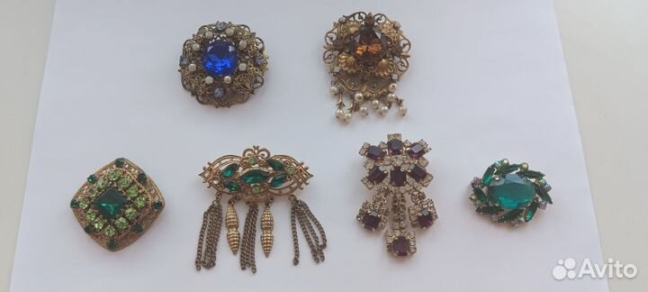 Броши. Винтаж. Чехия