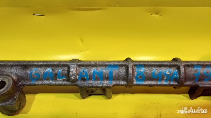 Рампа топливная для Mitsubishi Galant 8 USA