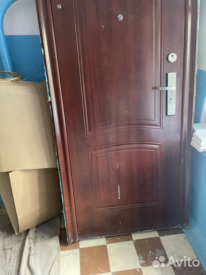 Дверь входная