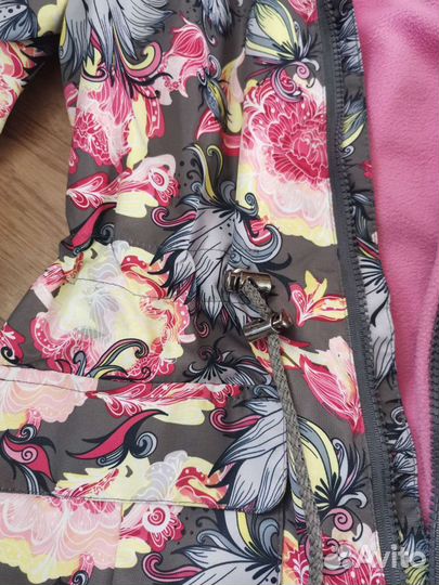 Ветровка для девочки